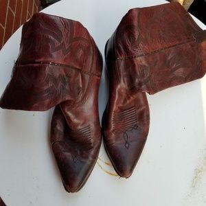 Men's Vintage Embroidered Boots--WORN